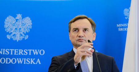 Warszawa. Zatrzymania po protestach w obronie aktywistki Margot. Zbigniew Ziobro komentuje