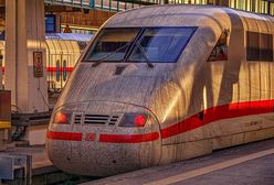 Kuriozalna sytuacja. Wyprosili pasażerów, bo pociąg był brudny
