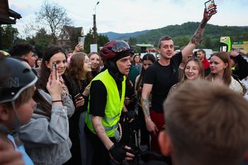Łatwogang poruszony. "Nie spodziewałem się, że będzie aż taki szum"