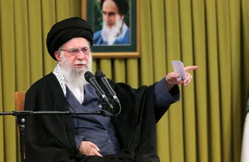 Czy Chomenei został zabity? Nowe doniesienia