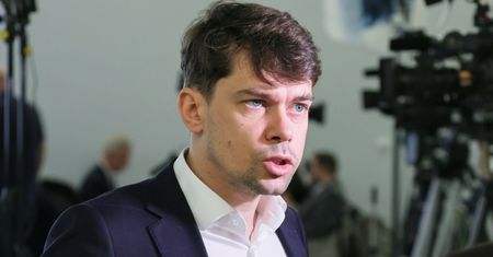 Michał Kołodziejczak ma OGROMNY MAJĄTEK! Ziemia warta miliony, setki tysięcy oszczędności...