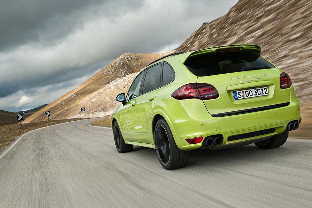 Porsche Cayenne GTS (2012)