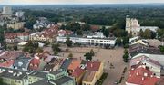 Plac Czerwony w Tarnobrzegu do września. "Obiecaliśmy to przedsiębiorcom"