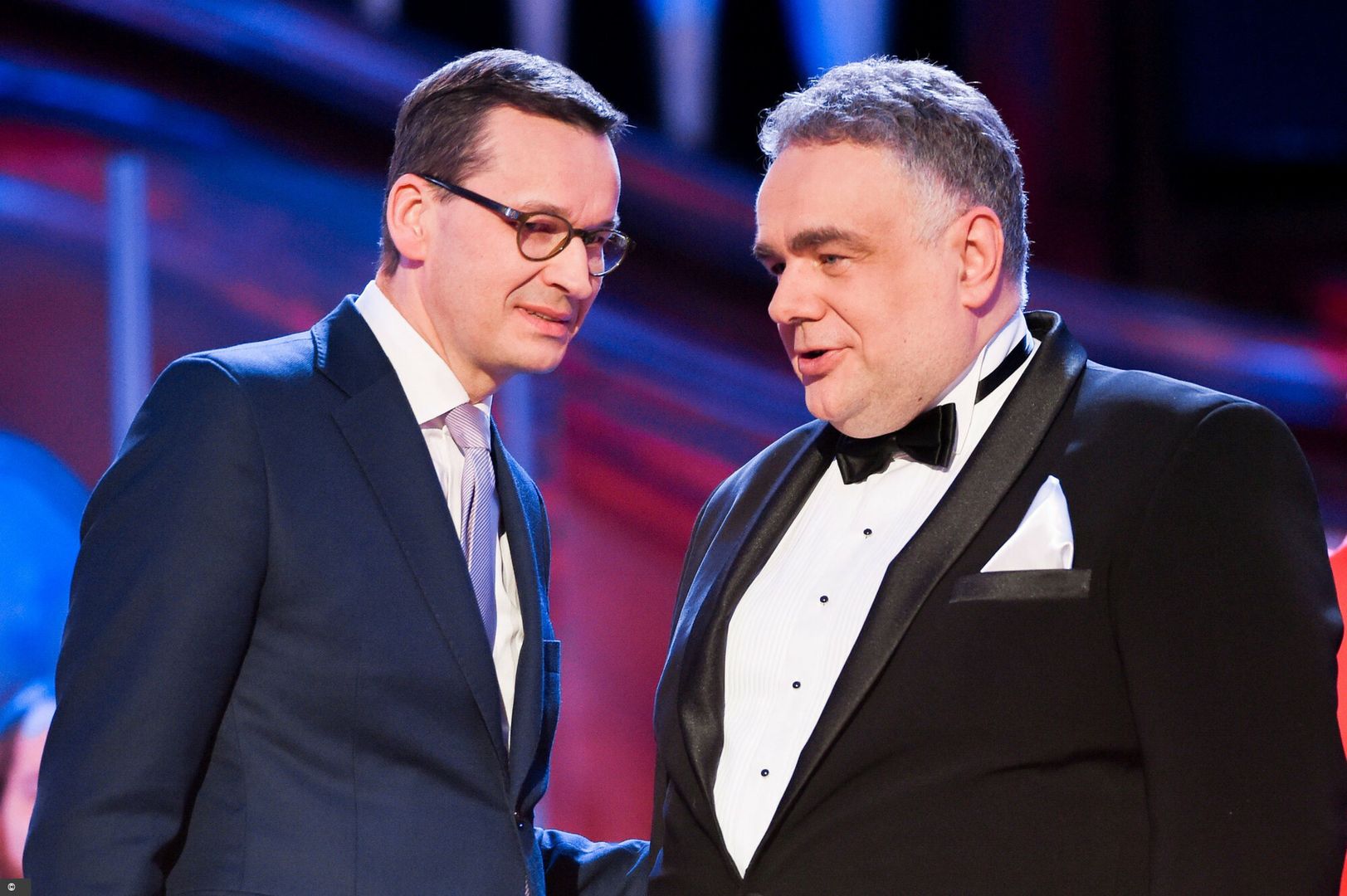 Zachwala PiS w TVP. Związana z nim fundacja dostała olbrzymią kasę od premiera
