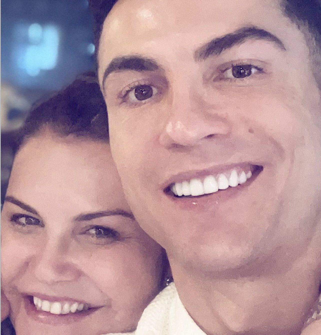 Siostra Cristiano Ronaldo opłakuje jego zmarłe dziecko. "Nasz aniołek jest już na kolanach Ojca"