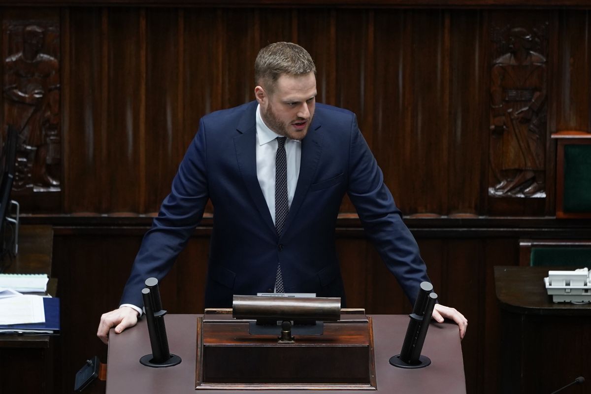 Janusz Cieszyński zdobył mandat w wyborach parlamentarnych, ale z Ministerstwem Cyfryzacji się pożegna - Mateusz Morawiecki nie zaprosił go do rządu, który będzie próbował powołać 