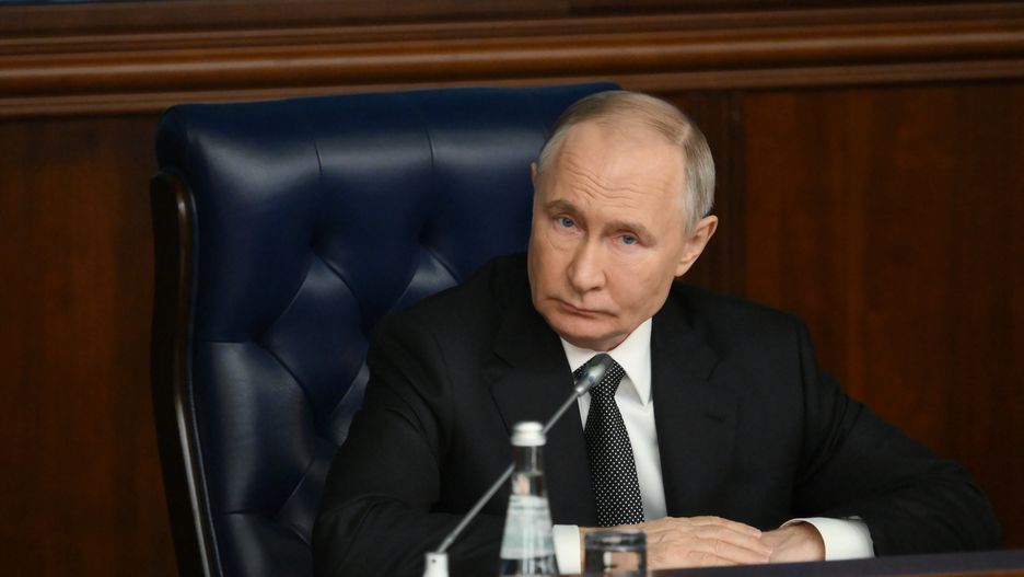 Russian President Vladimir Putin attends an expanded meeting of the Defence Ministry Board at the National Defence Control Centre in Moscow, Russia, 16 December 2024. EPA/GRIGORY SYSOEV / SPUTNIK / KREMLIN POOL Dostawca: PAP/EPA.