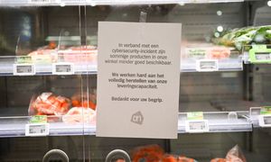 Hakerzy uderzyli w supermarkety. Ekspert: za atakami mogą stać obce służby