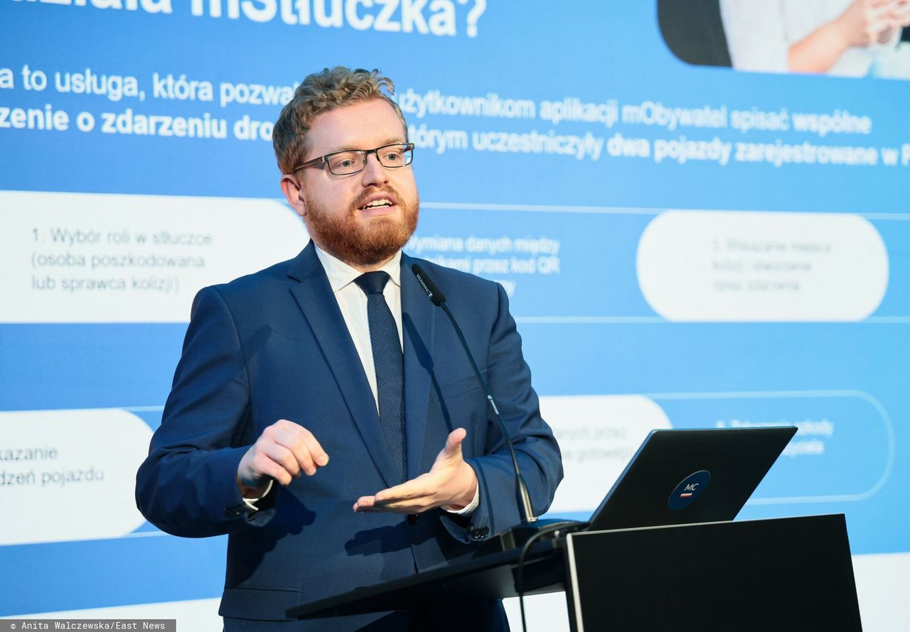 Zmiany w mObywatelu. Skorzysta 5 mln uczniów