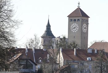 Zabytek oddany za złotówkę i odkupiony za miliony. Historia wieży z Mazur