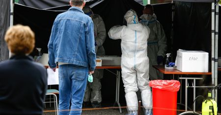 Koronawirus w Polsce. ICM UW: 1,6 mln Polaków miało COVID-19
