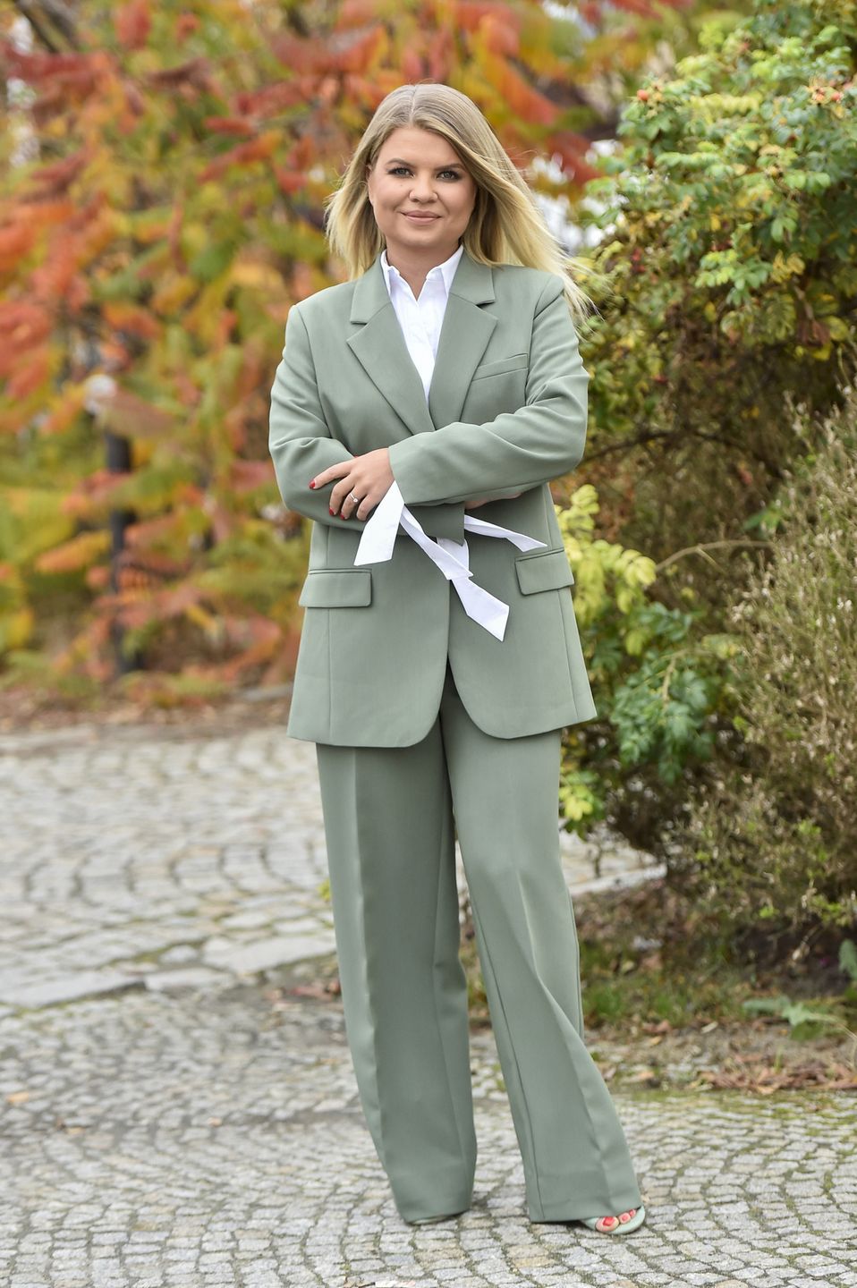 Elegancka Marta Manowska w zielonym garniturze 