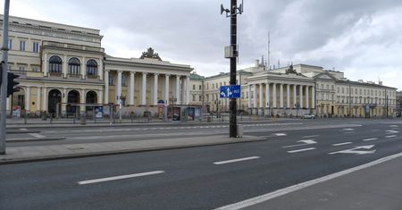 Pogoda w Warszawie 24 listopada. Zza chmur będzie wyglądać słońce
