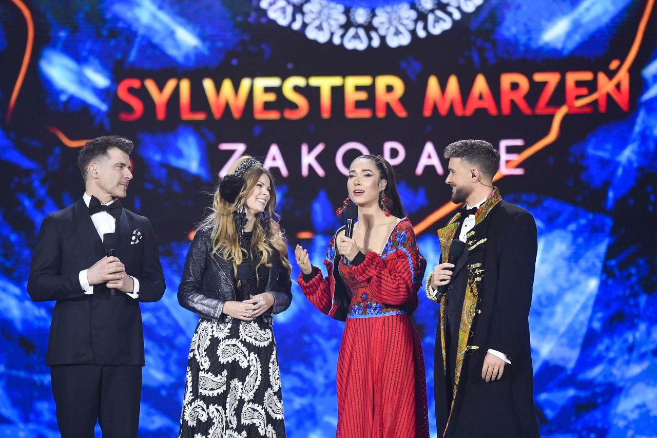 Gospodarze ubiegłorocznego "Sylwestra Marzeń" TVP 2: Tomasz Kammel, Małgorzata Tomaszewska, Ida Nowakowska, Aleksander Sikora