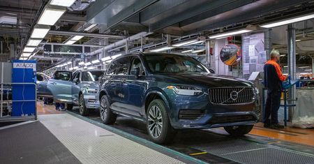 Chipów nadal brakuje. Fabryka Volvo wstrzymuje produkcję
