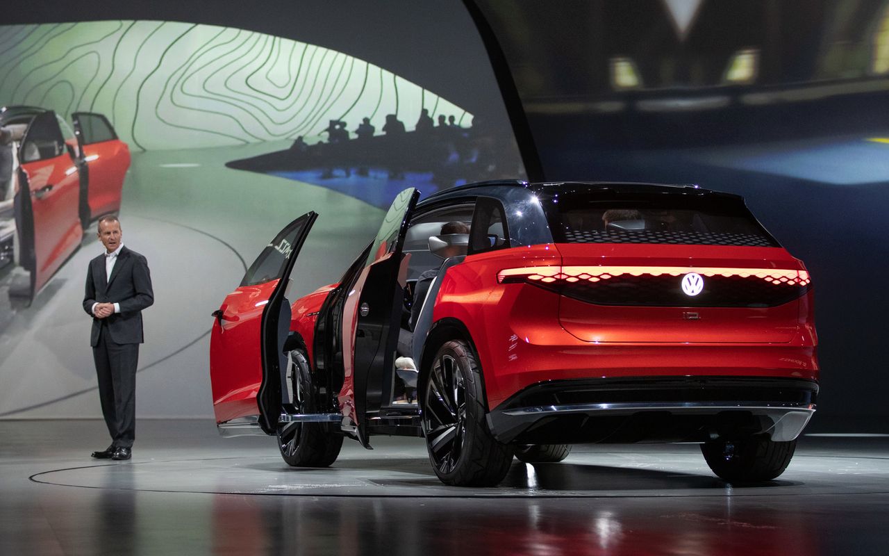 Volkswagen i Audi zaprezentowały nowe "auta przyszłości". Dlaczego konkurencja ma je już od paru lat?