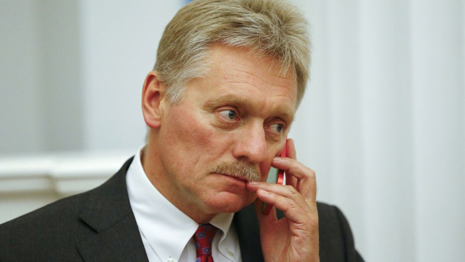 Spotkanie Putina z ?ukaszenk? w MoskwieKremlin spokesman Dmitry Peskov waits for a news conference of Russian President Vladimir Putin and Belarusian President Alexander Lukashenko in the Kremlin in Moscow, Russia, Thursday, Sept. 09, 2021. (Shamil Zhumatov/Pool Photo via AP)Pool Reuters