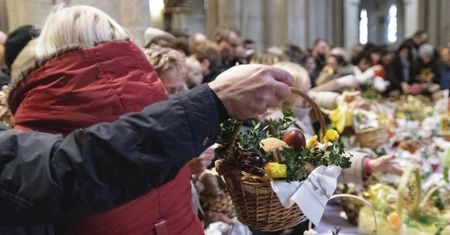 Wielkanoc z rodziną bardzo ryzykowna. "Może być gorzej niż jesienią"