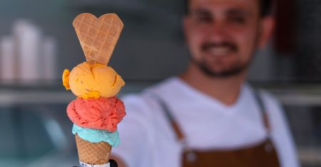 Te lody wyglądają apetycznie, ale omijaj je szerokim łukiem. Jeden dodatek bardzo szkodzi