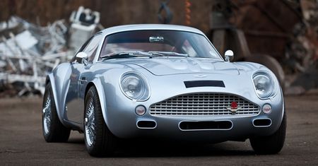 Organy z DB7, dusza z DB4 Zagato - Aston Martin Evanta Motor