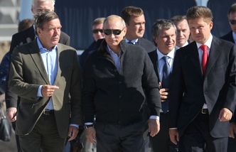 Przyjaźni się z Putinem, popiera Niemcy w nieprzekazywaniu rakiet Ukrainie