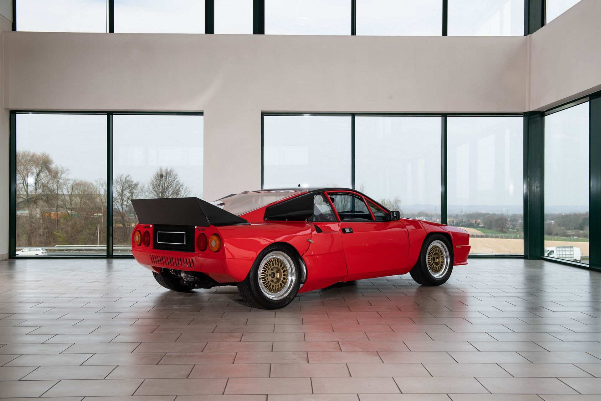Lancia 037