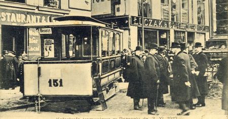 Rozpędzony wagon wjechał w tłum, motorniczy wyskoczył po drodze – mija 111 lat od tramwajowej katastrofy w Poznaniu