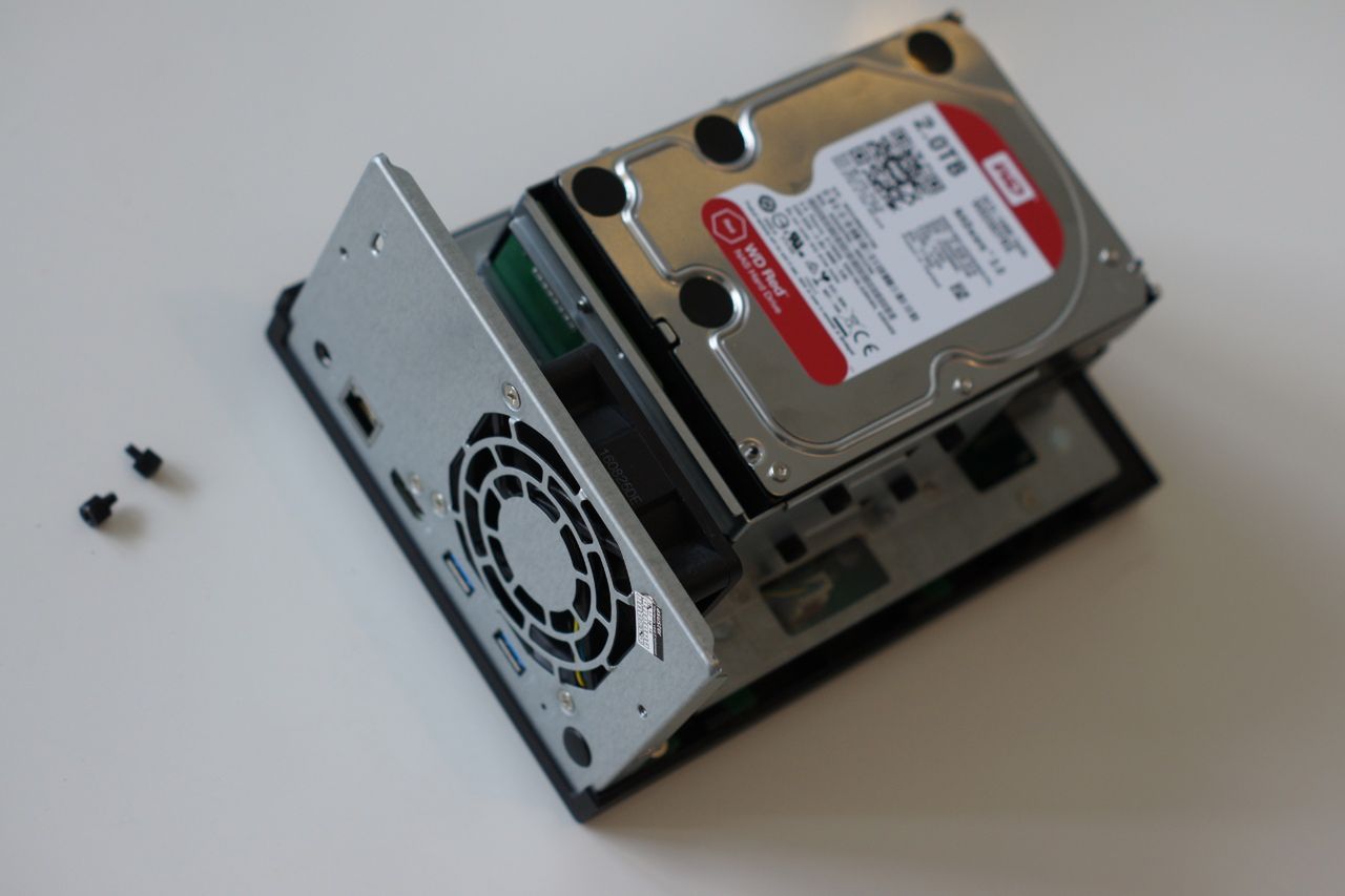 ASUSTOR AS3102T – test domowego dysku NAS dla wymagających 4