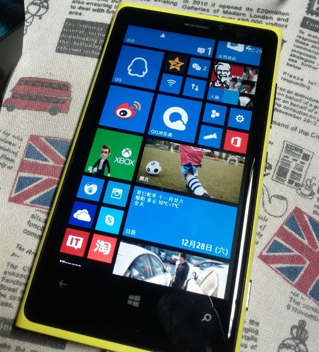 Odblokowana Lumia 920 z trzecią kolumną kafelków