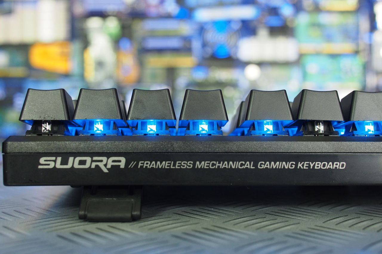 Roccat Suora, mechaniczna klawiatura w surowym stylu