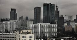 Warszawskie drapacze chmur ugięły się pod kryzysem