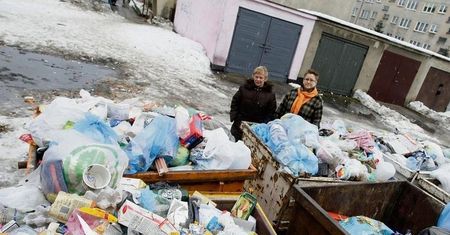 Mieszkańcy Oruni i Wrzeszcza toną w śmieciach