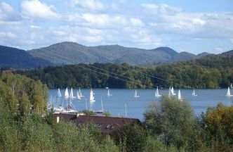 Większość Polaków majówkę spędzi w domu. Na wyjazd ich nie stać?