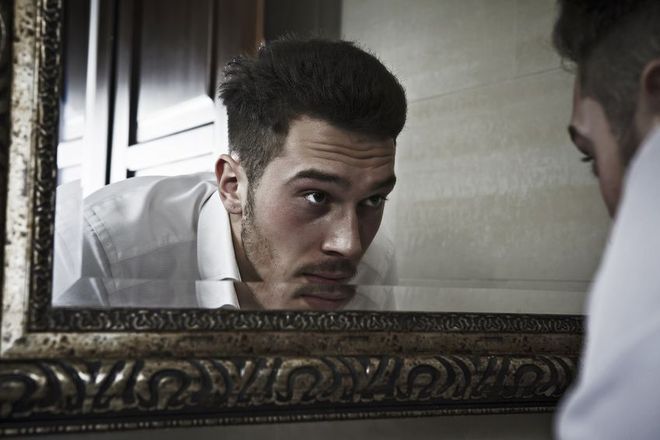 Jak sprawdzić, czy twój partner jest narcyzem? Zdemaskuje go jedno pytanie