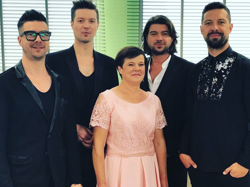 Bracia Szczepanik z Pectus z mamą