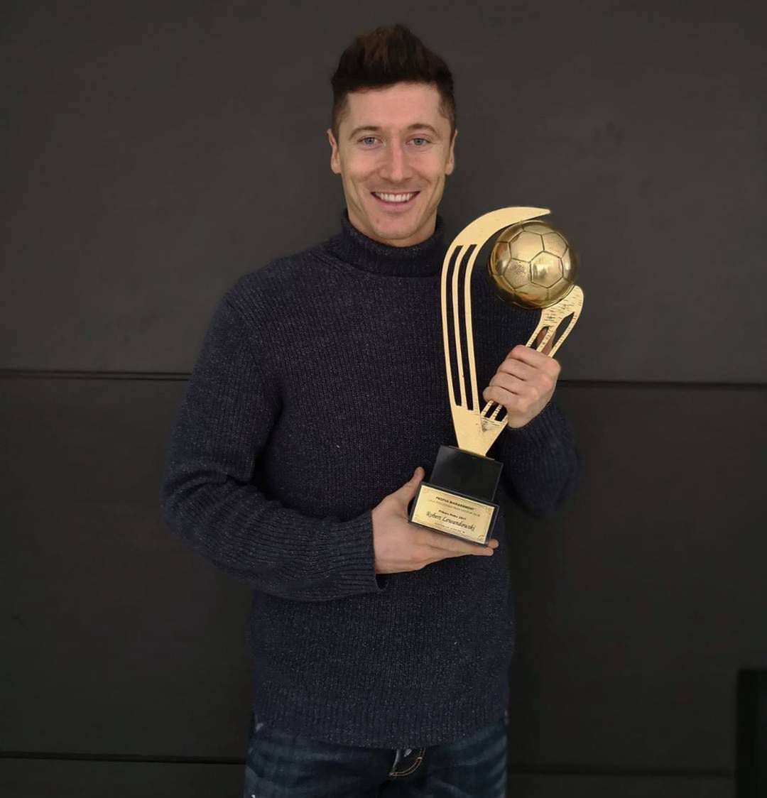 Robert Lewandowski znowu polskim piłkarzem roku