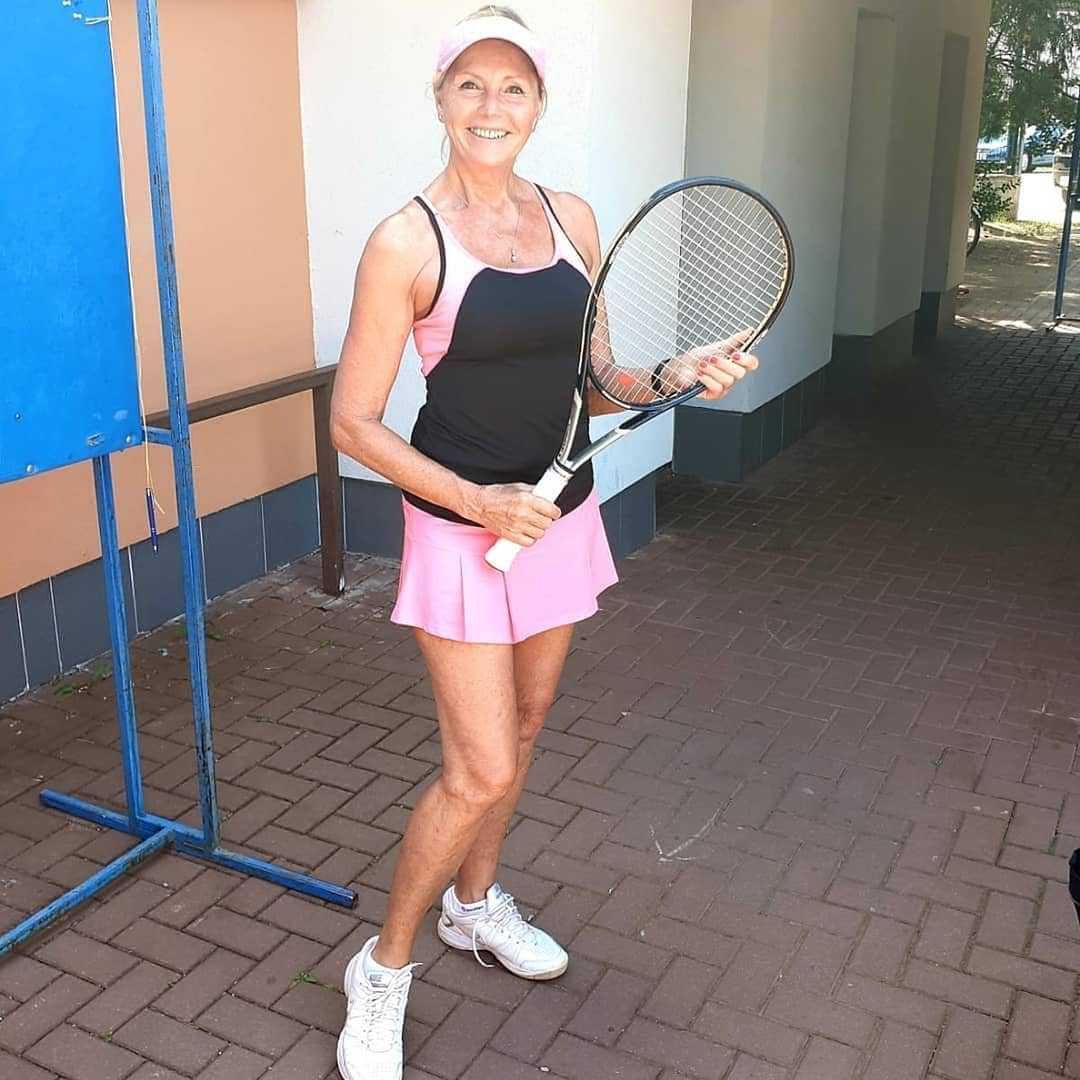 Helena Vondrackova - Instagram