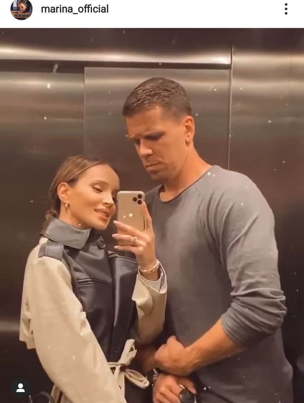 Marina i Wojtek Szczęsny w windzie