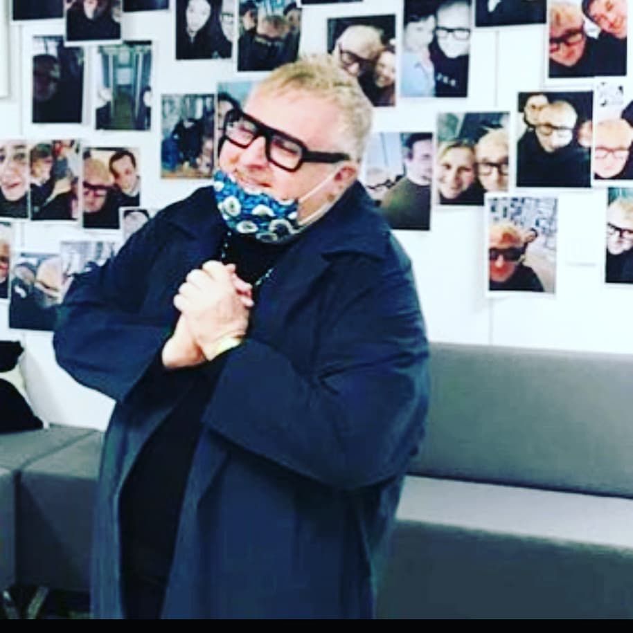 Alber Elbaz nie żyje
