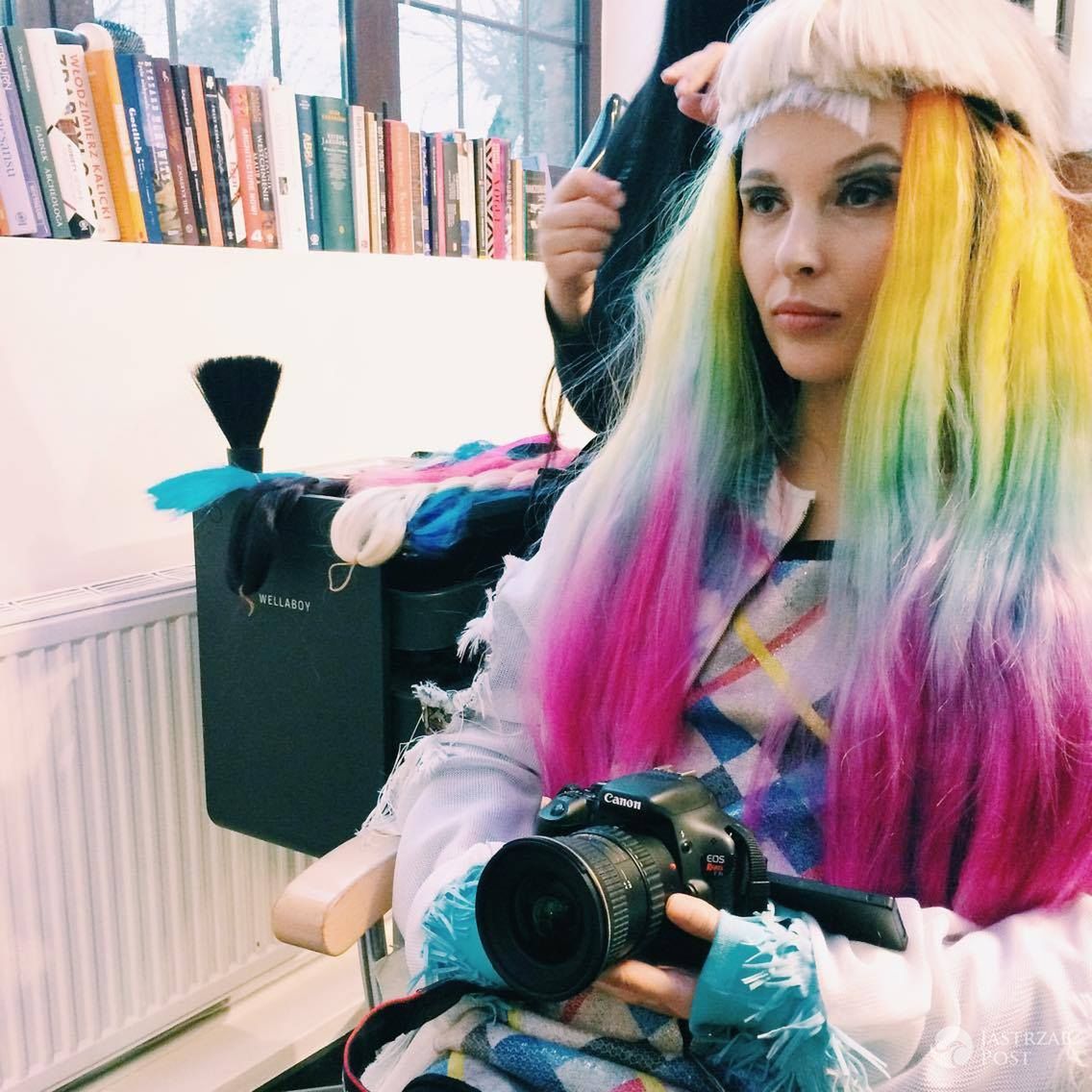Rainbow hair Ramony Rey