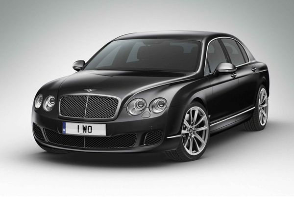 Bentley: Bardzo limitowany luksus