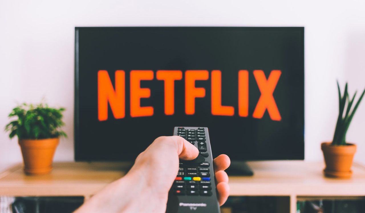 Netflix zdradza, jak SI pomaga sprzedawać filmy. Wie lepiej, co przyciągnie widza