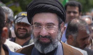 Media: Najwyższy przywódca Iranu ma oszpeconą twarz