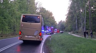 Trzcianka: Wypadek na DW 180. Seat wylądował w rowie