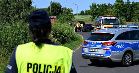 Dramat pod Wołominem. Wjechał hulajnogą pod pociąg