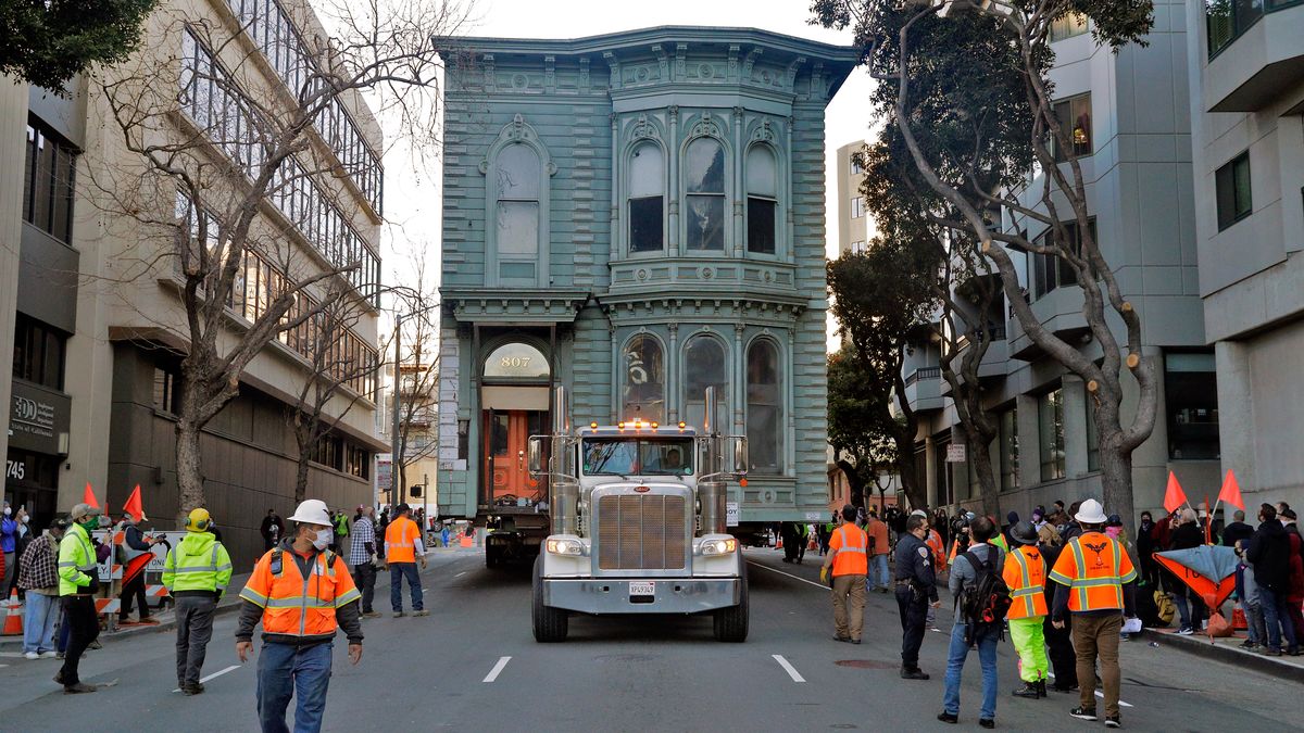 Przygotowania do operacji trwały 15 lat.