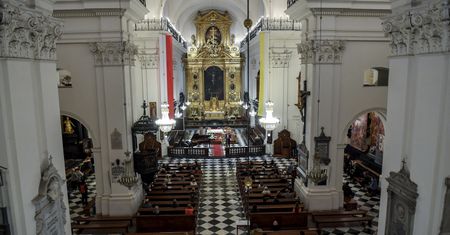 Lokalne dzienniki opublikowały dane wypisanych z Kościoła. Doszło do naruszenia prawa?