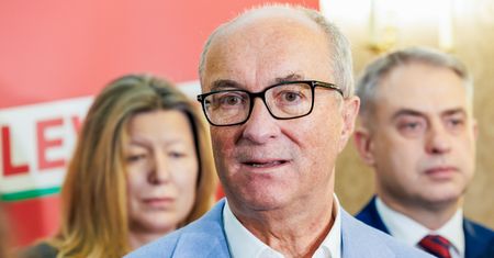 Czarzasty tłumaczy się z "marszałkowskiego weta". "To protest"