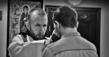 Koronawirus w Polsce. Wojciech Kaczmarek nie żyje. Zakonnik był zakażony