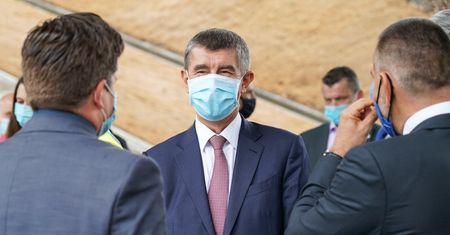 Czesi otwierają granice. Jednak nie z Polską